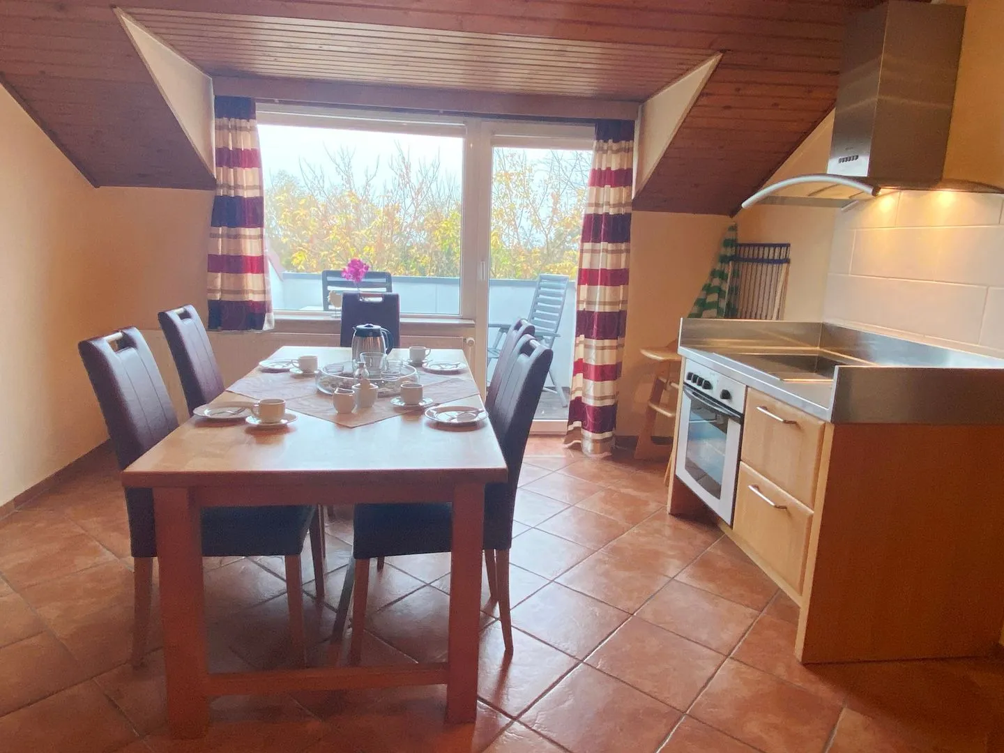 Haus am Kurpark Wohnung 21 Büsum - Küche / Küchenzeile