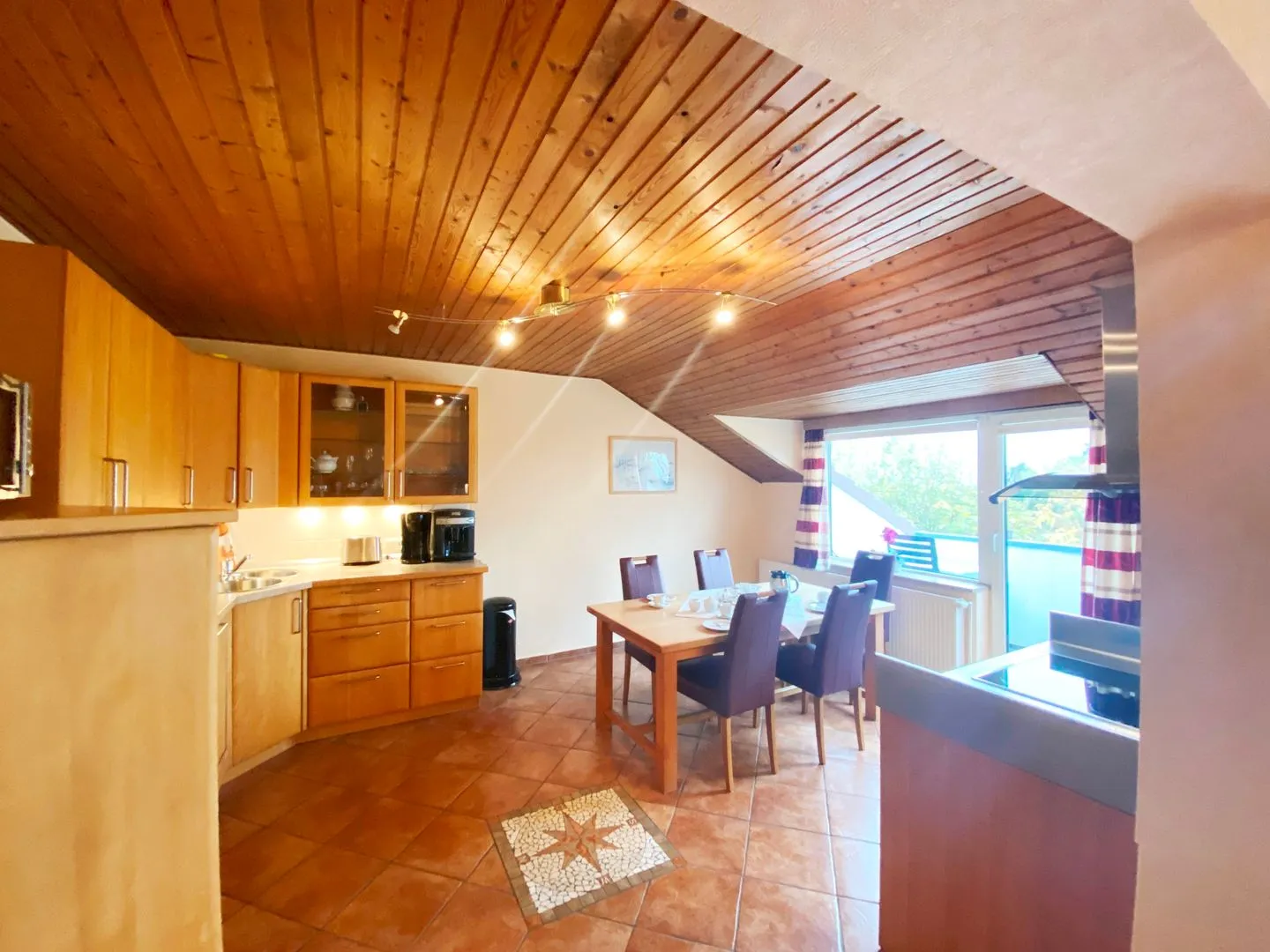 Haus am Kurpark Wohnung 21 Büsum - Küche / Küchenzeile