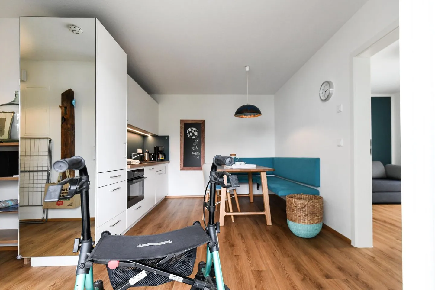 Apartment mit teilüberdachter Terrasse 7/2 EG Bodensee - Küche / Küchenzeile