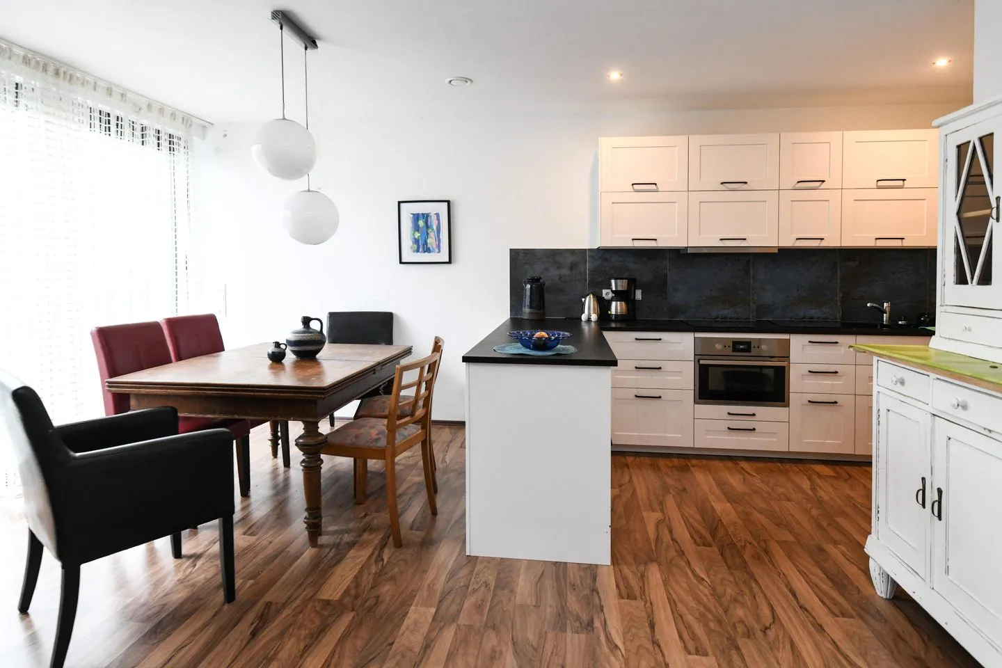 Apartment PIANOFORTE 7d mit 2 Terrassen und Maxiküche Bodensee - Küche / Küchenzeile
