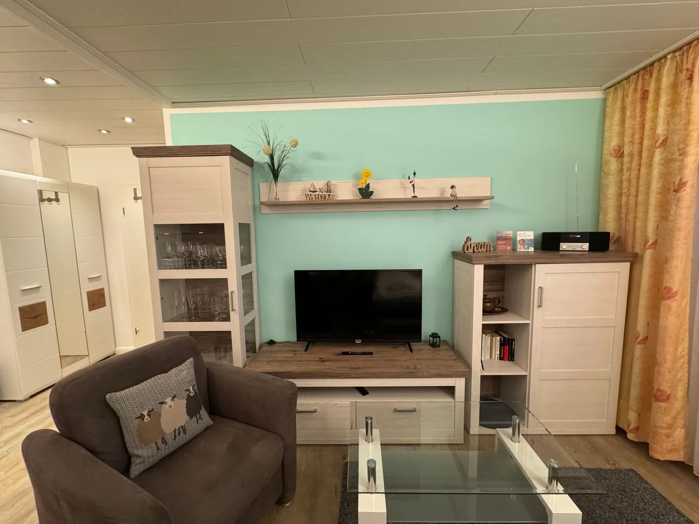 Ferienwohnung im Haus Nordland App 76 (Hund) Westerland - Wohnzimmer