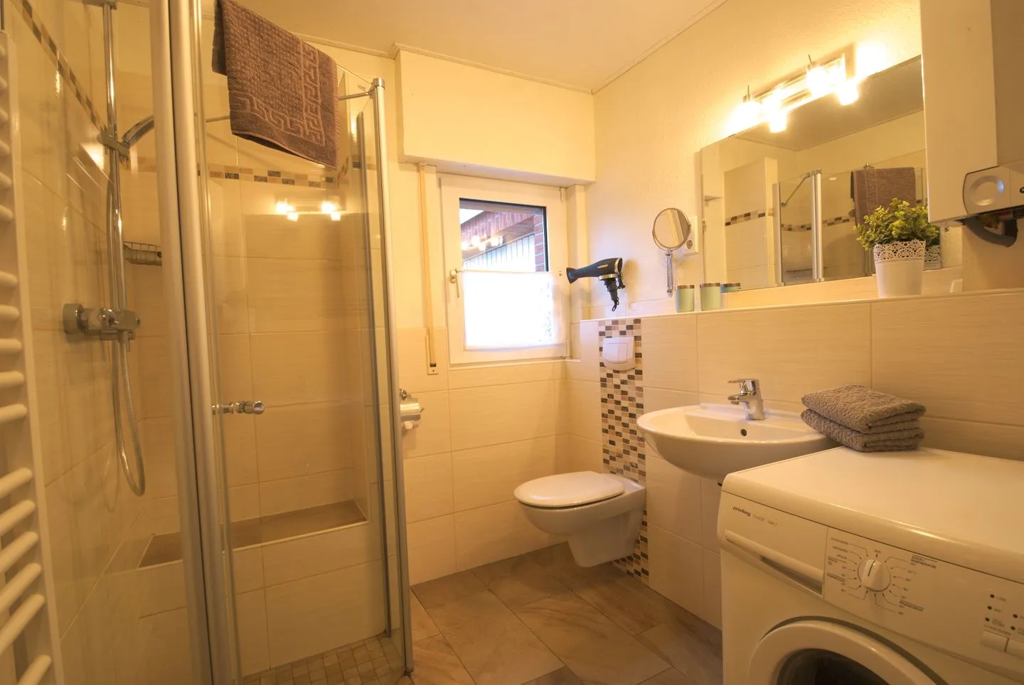 Bungalow Schott 2 Norddeich - Badezimmer