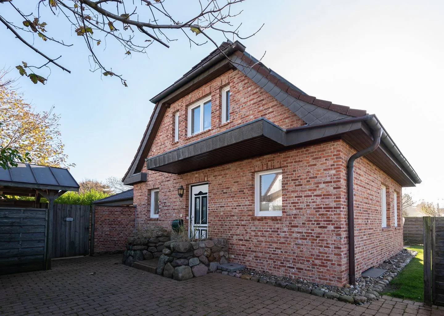 Haus Sonnenstrahl, Whg. 1 Westerland - Fassade / Eingang