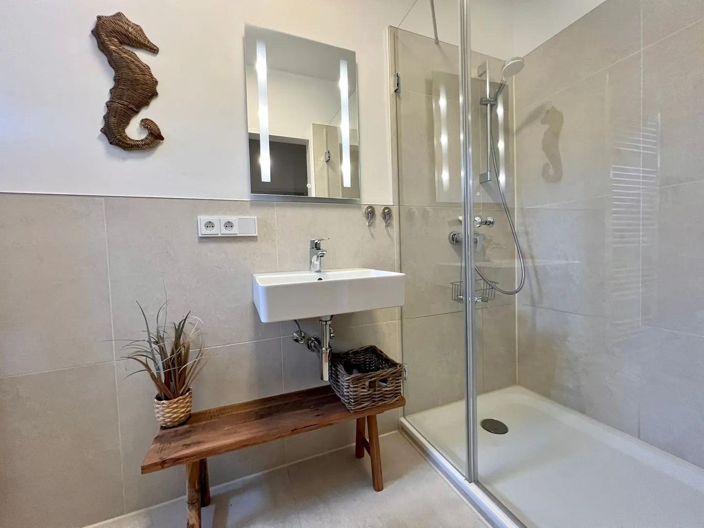 (MEI71) Ferienwohnung "Strandlust" Niendorf - Badezimmer