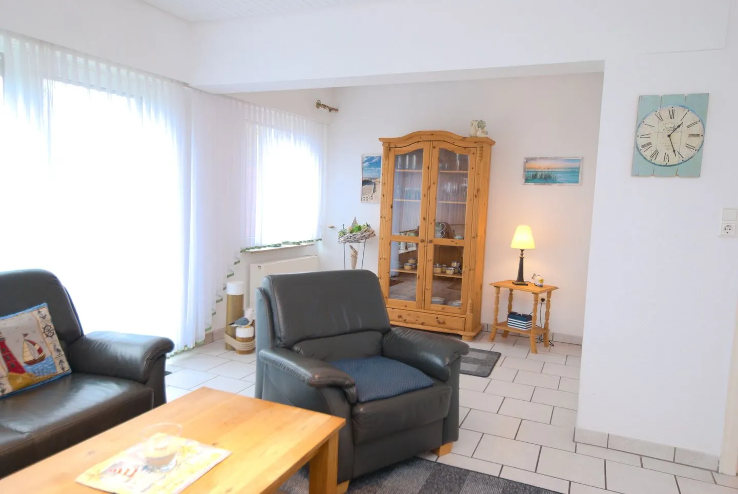 Ferienhaus Seefalkenstr. 29 Norddeich - Wohnzimmer