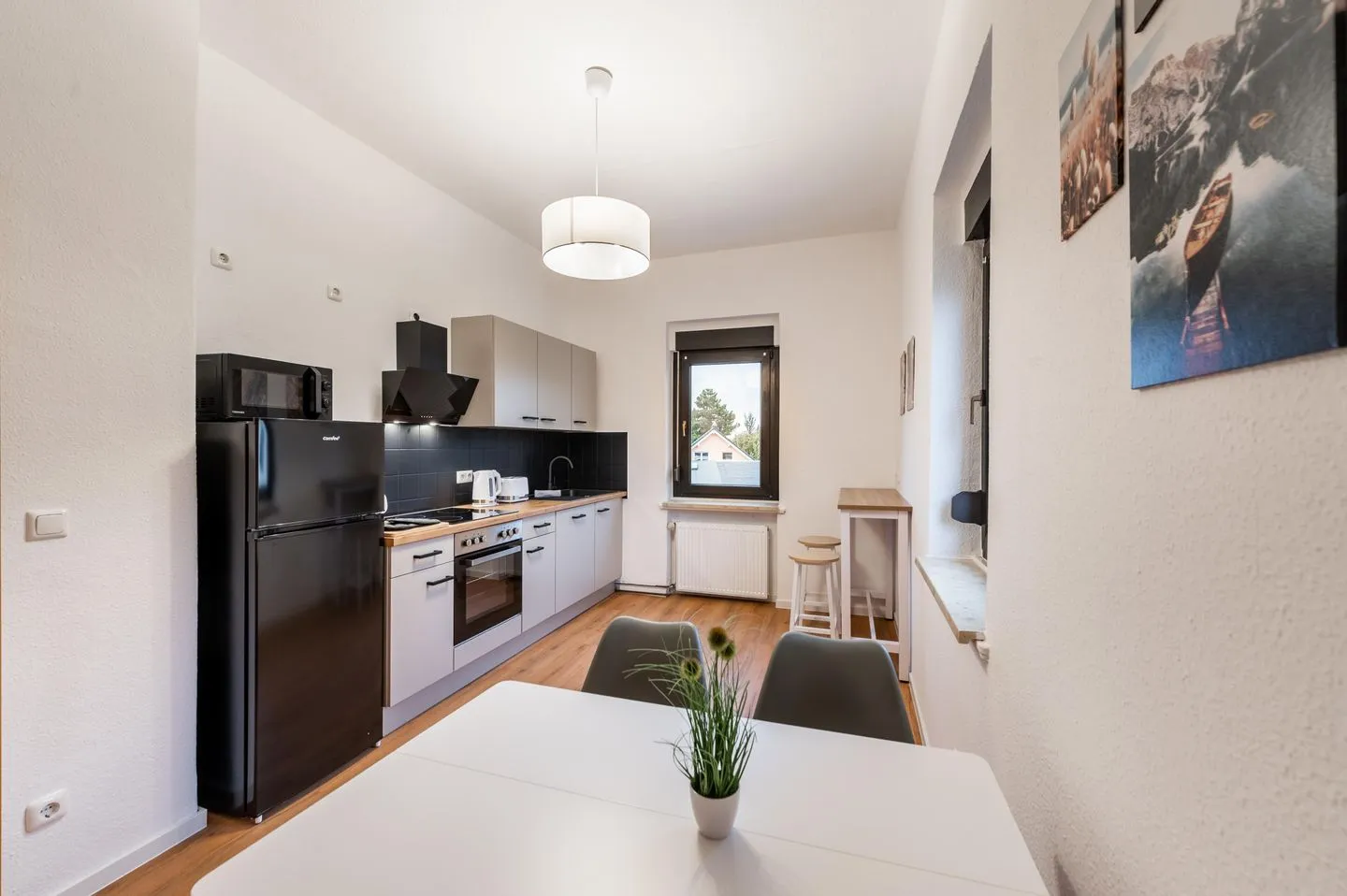 MonteurWohnung*Dresden-Klotzsche II Dresden - Küche / Küchenzeile