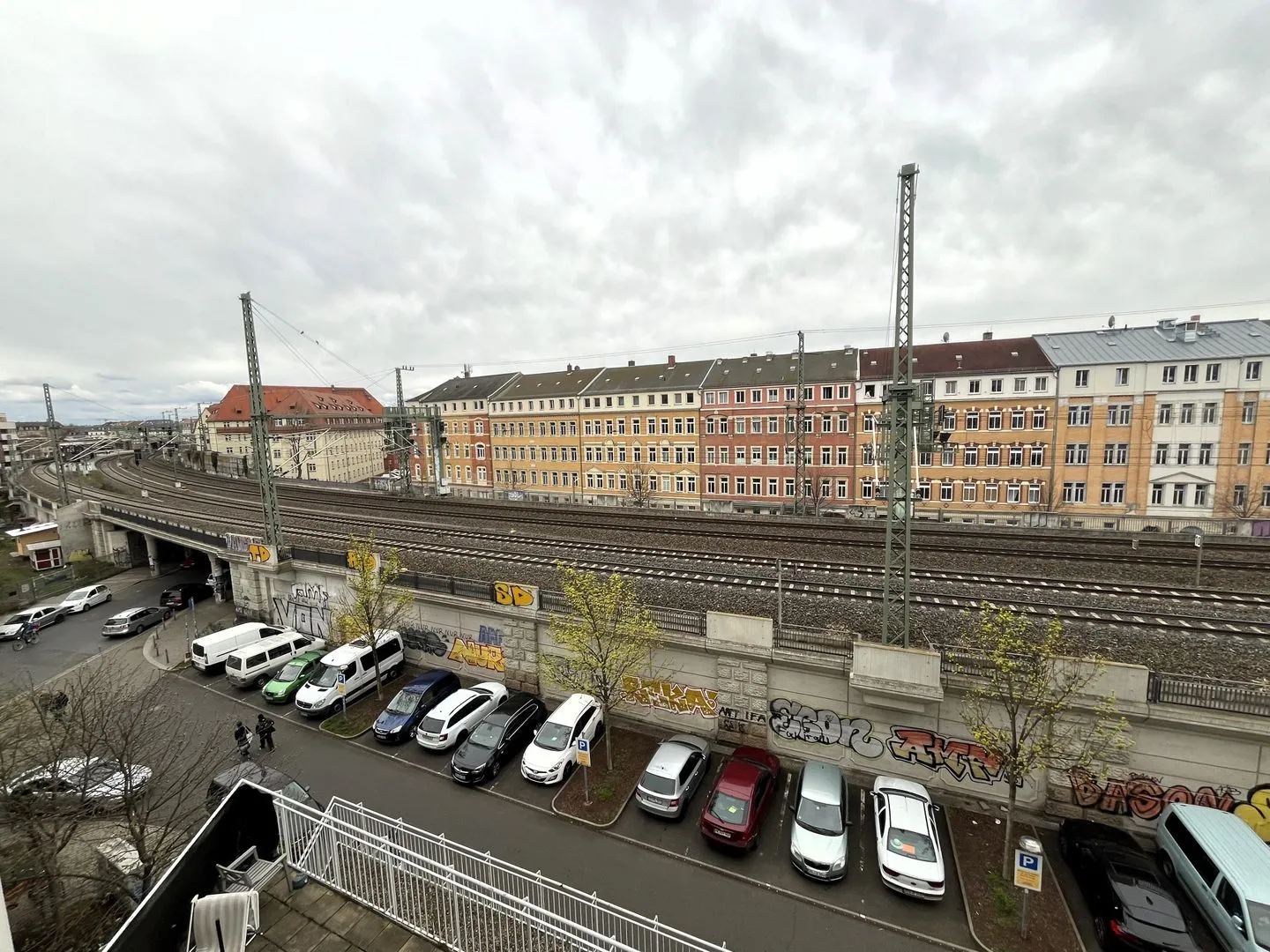 Wohnperle Neustadt - zentral, Parkplatz, Lift, Klimaanlage Dresden -