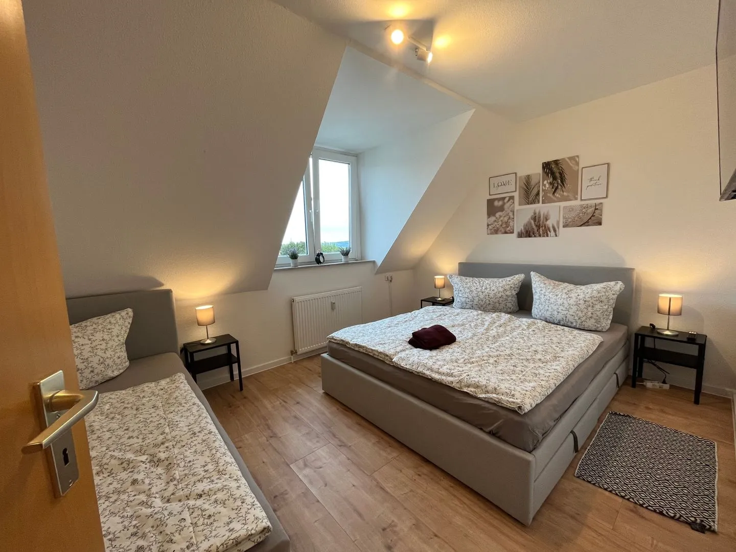 Wohnperle*WindbergBlick*ruhig Kesselsdorf - Schlafzimmer