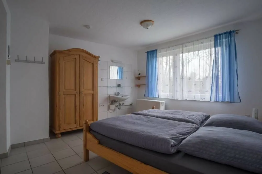 Ferienhaus Brossmann Norddeich - 1.Schlafzimmer