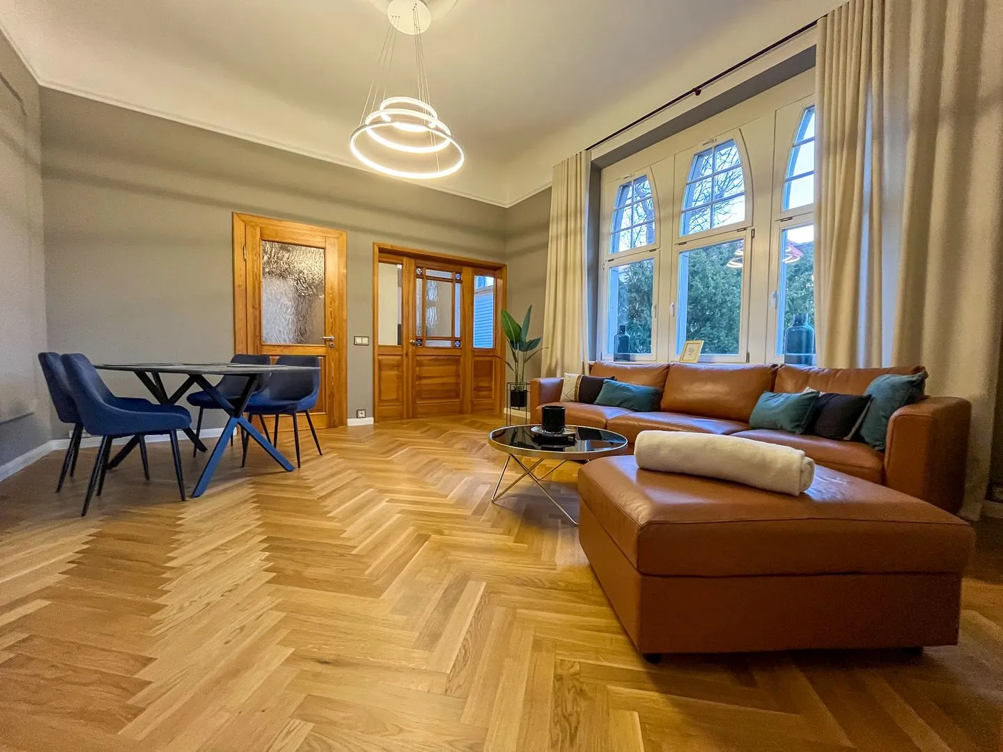 Wohnperle*GroßerGarten*Villa Dresden - Wohnzimmer