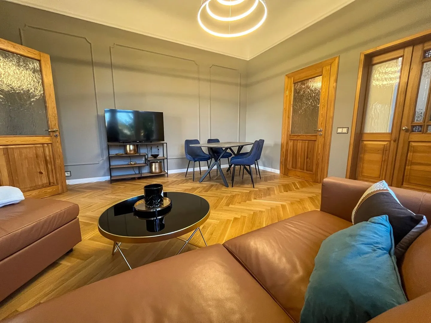 Wohnperle*GroßerGarten*Villa Dresden - Wohnzimmer