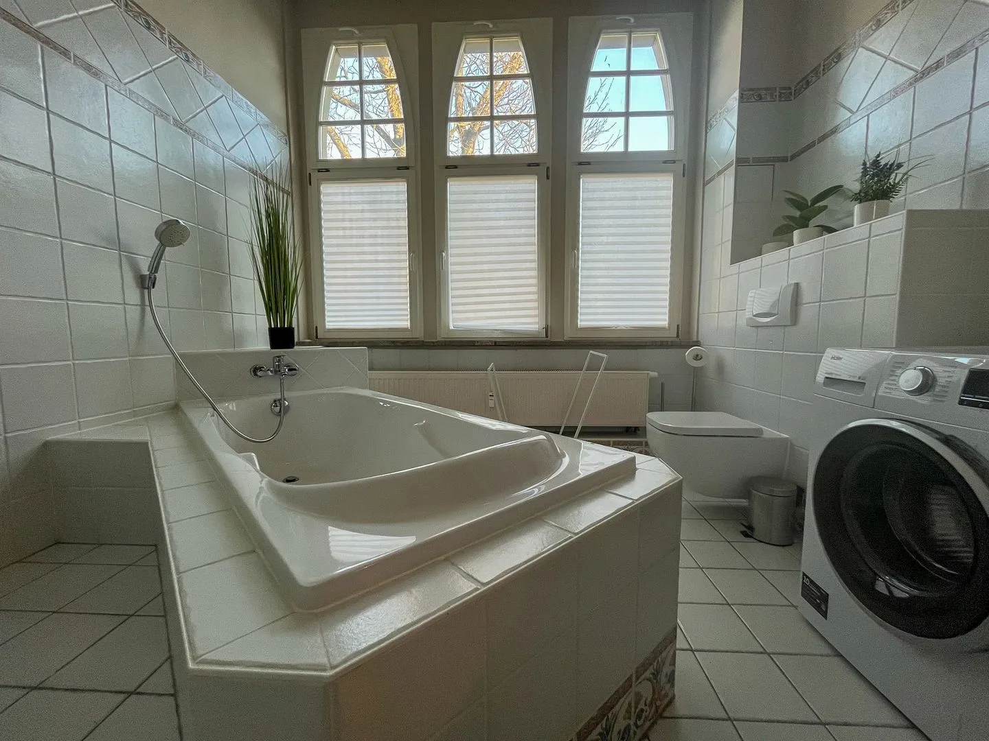 Wohnperle*GroßerGarten*Villa Dresden - Badezimmer