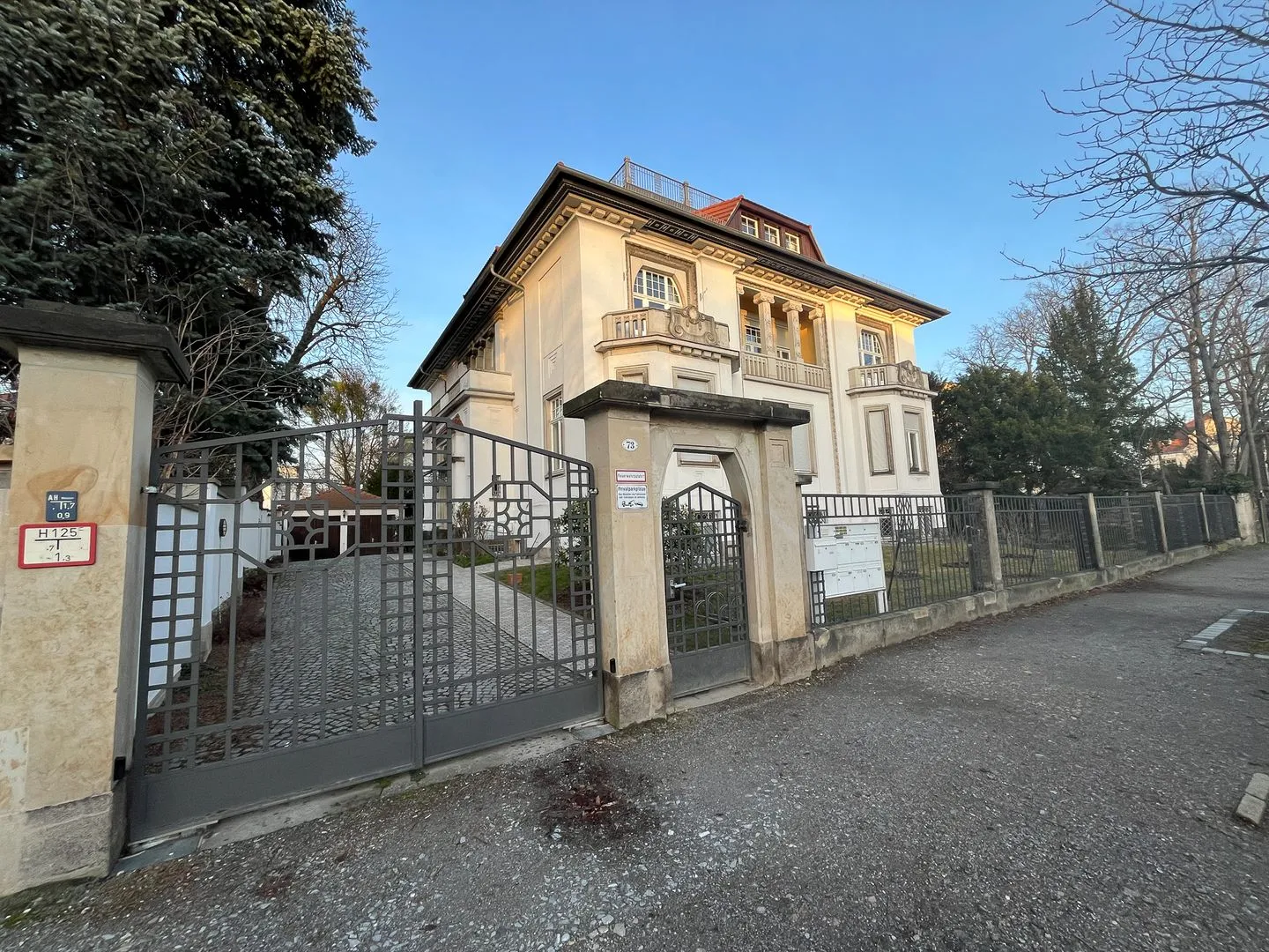 Wohnperle*GroßerGarten*Villa Dresden - Hauptansicht