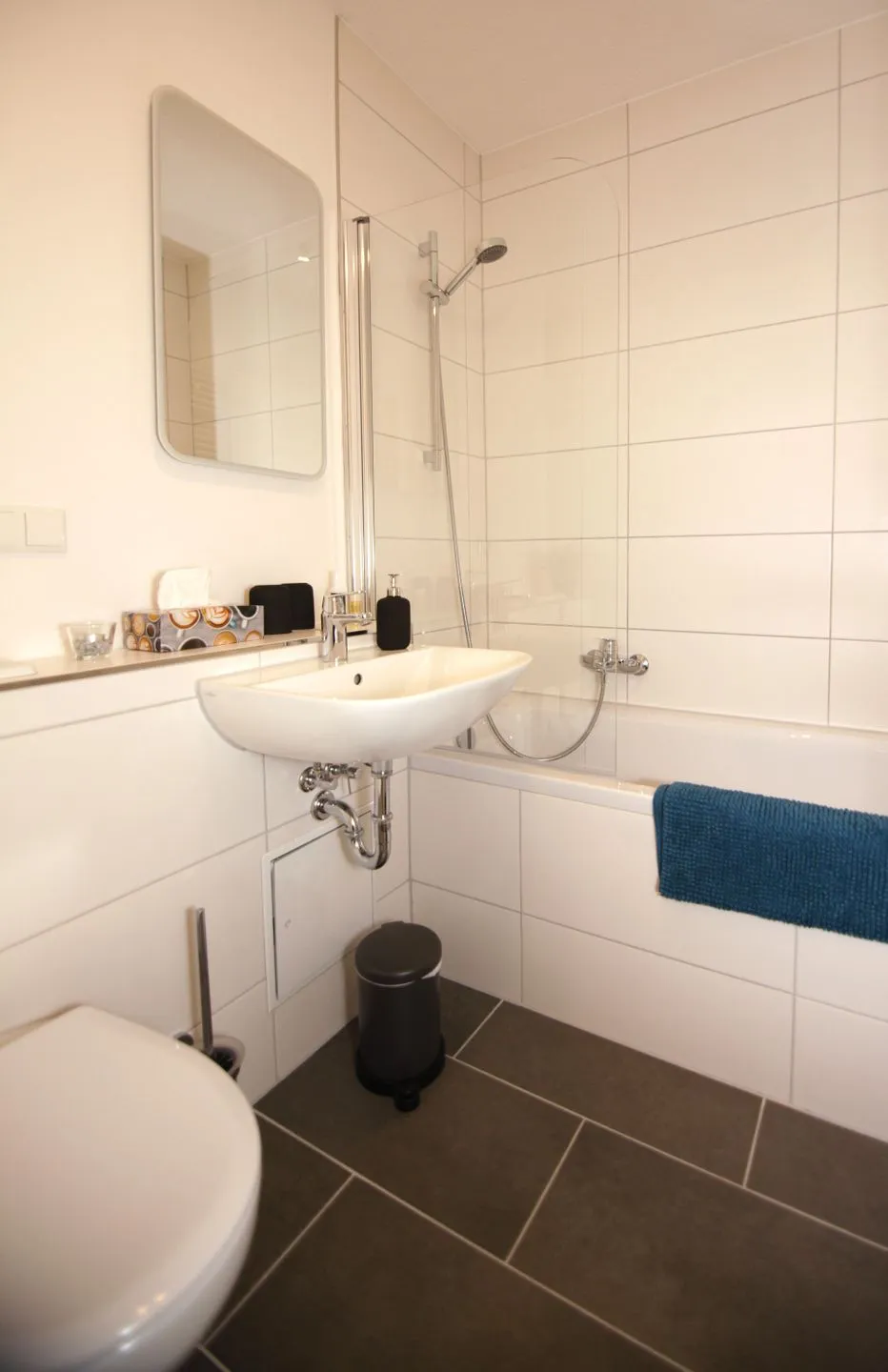 Friedrichs Stübchen *modern*Innenstadt*Stellplatz* Dresden - Bathroom