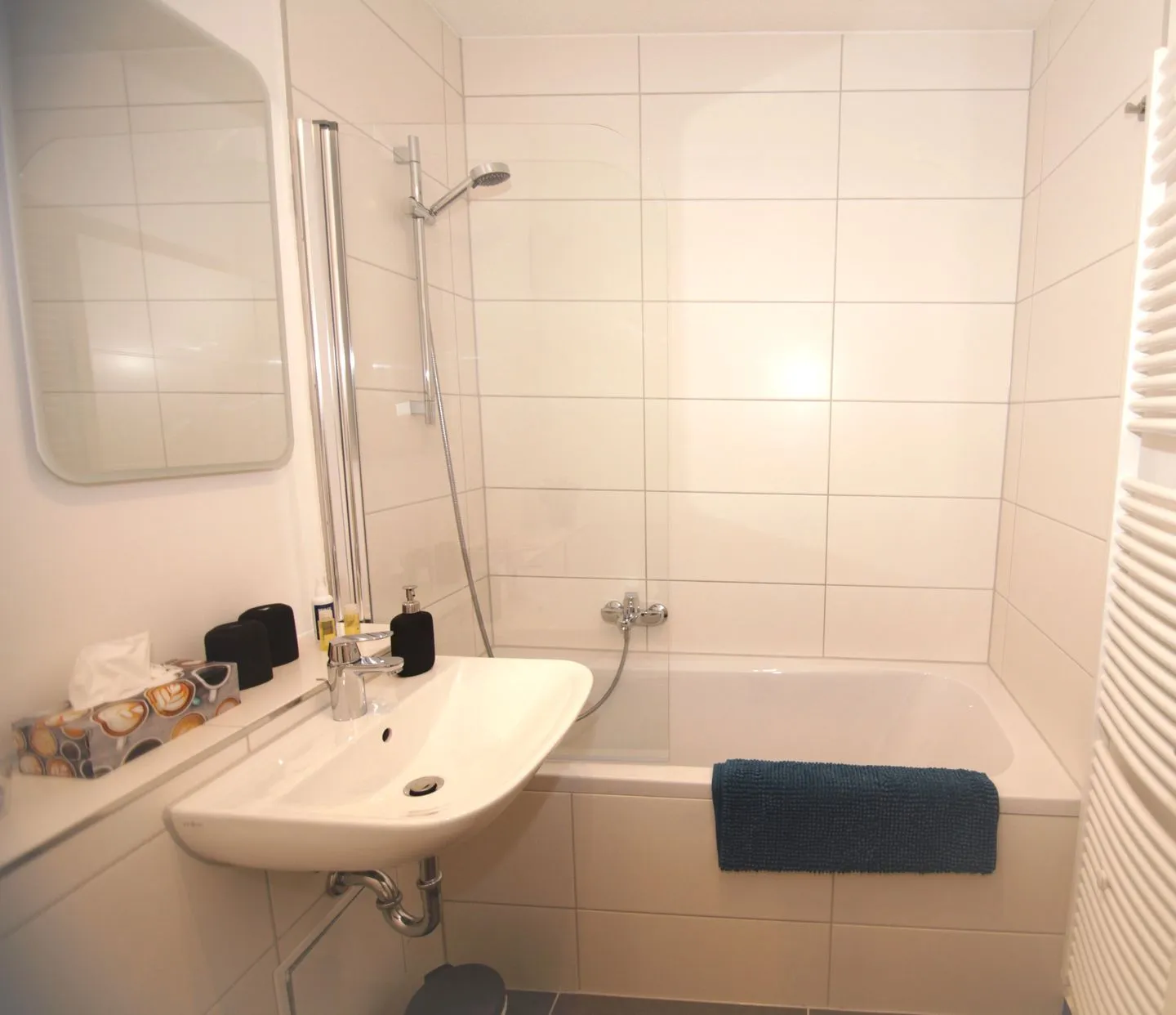 Friedrichs Stübchen *modern*Innenstadt*Stellplatz* Dresden - Bathroom