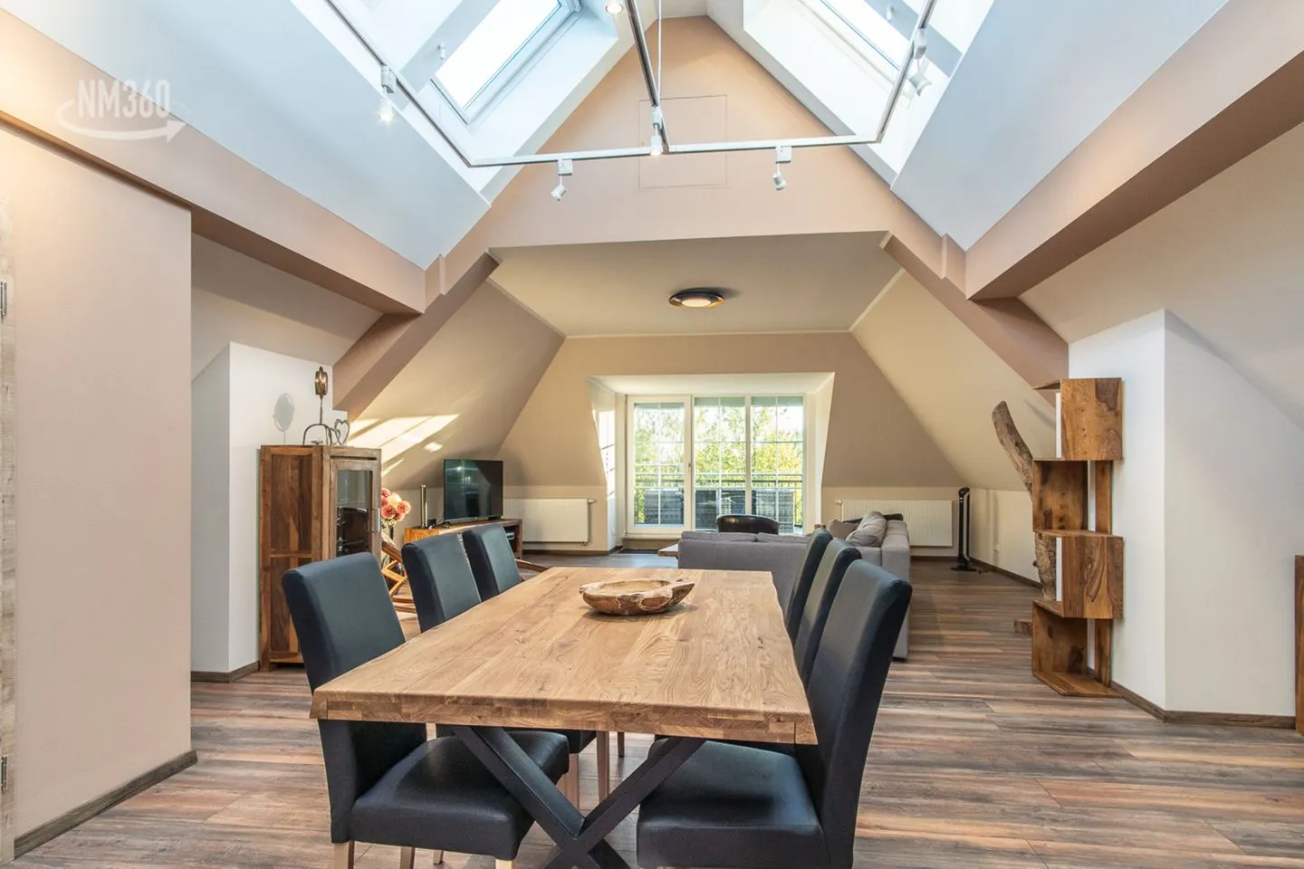 Wohnung 8 - Suite Odins HALLE Lobbe - Wohnzimmer
