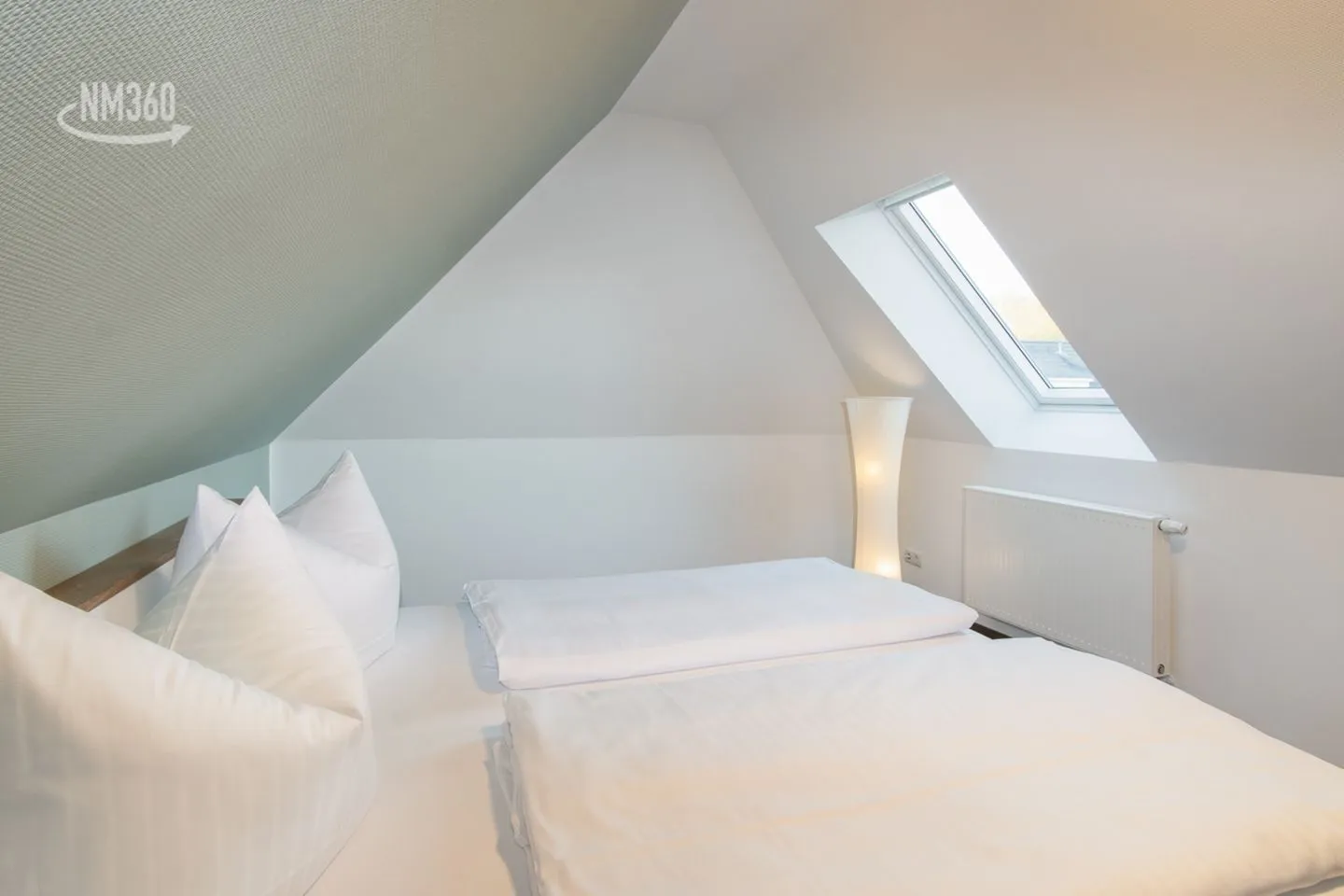 Wohnung 8 - Suite Odins HALLE Lobbe - Schlafzimmer