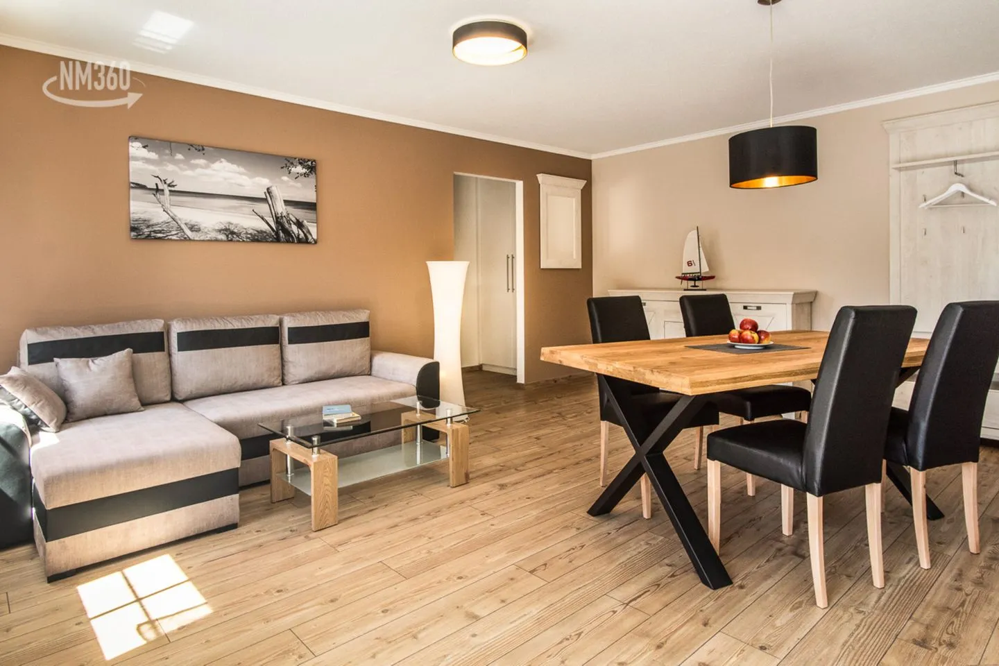Wohnung 11 mit sonniger Terrasse Lobbe - Wohnzimmer
