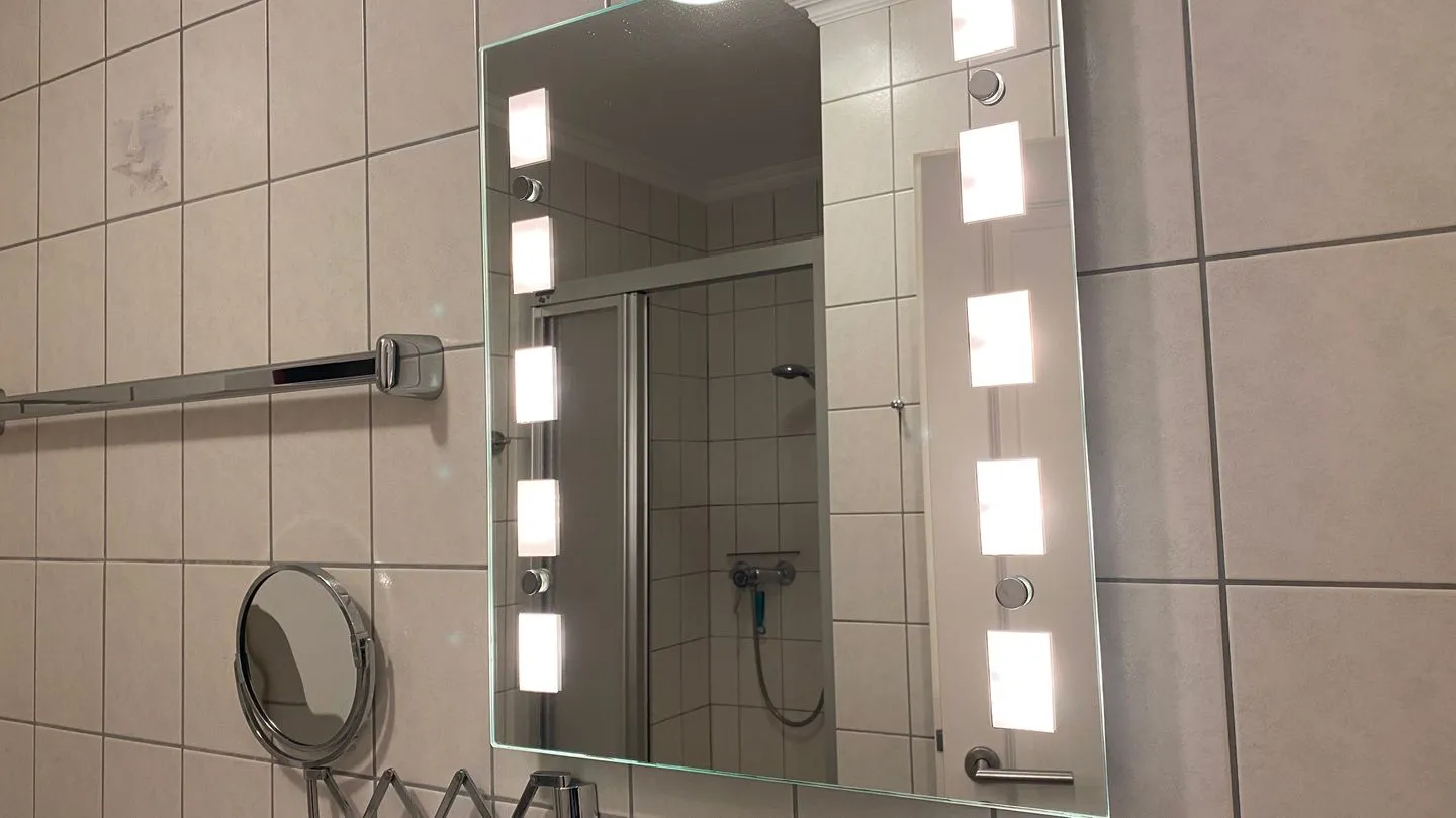 Seeschlößchen Ferienwohnung 4 Dithmarschen - Badezimmer