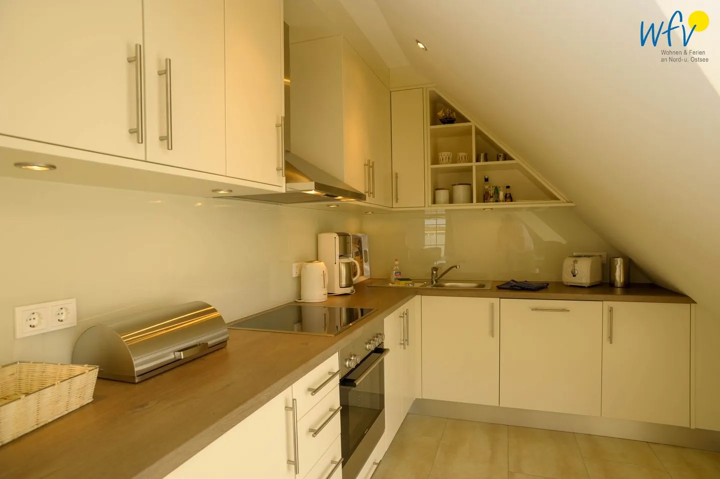 Villa Verdi Ferienwohnung 9 Wangerooge - Küche / Küchenzeile