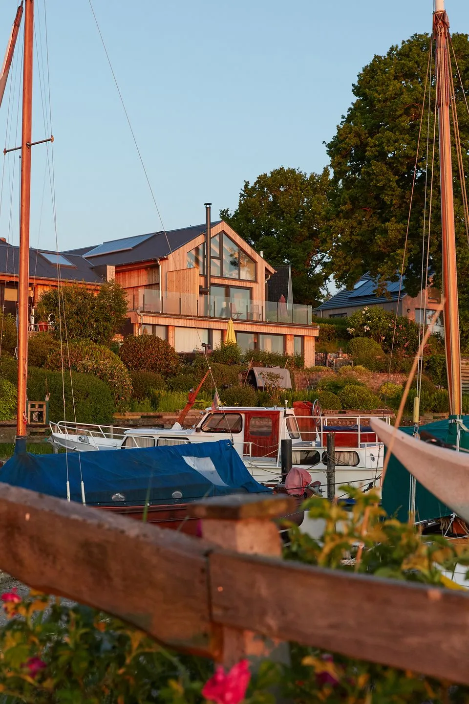 Entspannt Urlauben am Wasser: Ferienhaus "Schuppen 23" für bis zu vier Personen! Stexwig - Hauptansicht