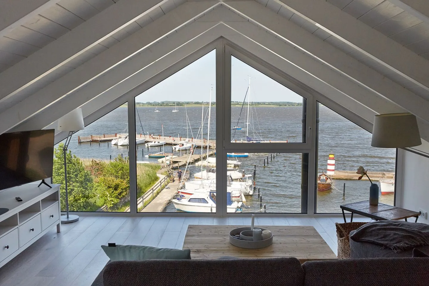 Entspannt Urlauben am Wasser: Ferienhaus "Schuppen 23" für bis zu vier Personen! Stexwig - Meerblick