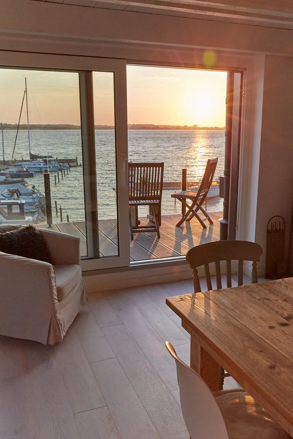 Entspannt Urlauben am Wasser: Ferienhaus "Schuppen 23" für bis zu vier Personen! Stexwig - Küche / Küchenzeile