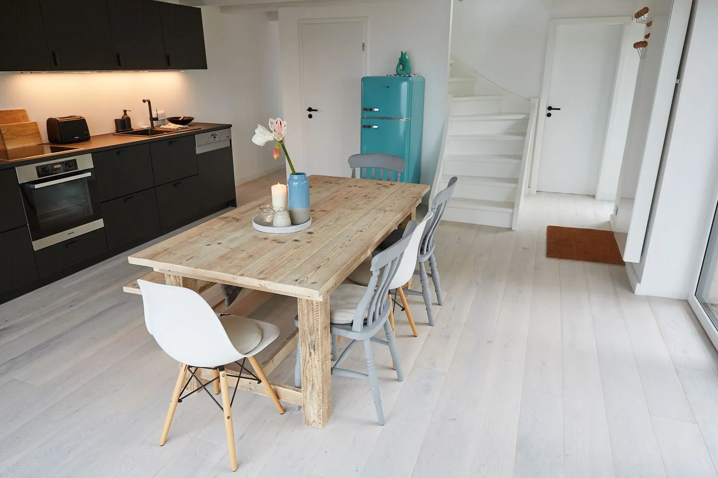 Entspannt Urlauben am Wasser: Ferienhaus "Schuppen 23" für bis zu vier Personen! Stexwig - Küche / Küchenzeile