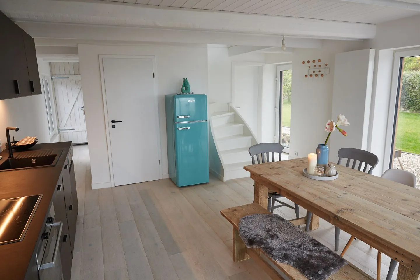 Entspannt Urlauben am Wasser: Ferienhaus "Schuppen 23" für bis zu vier Personen! Stexwig - Küche / Küchenzeile