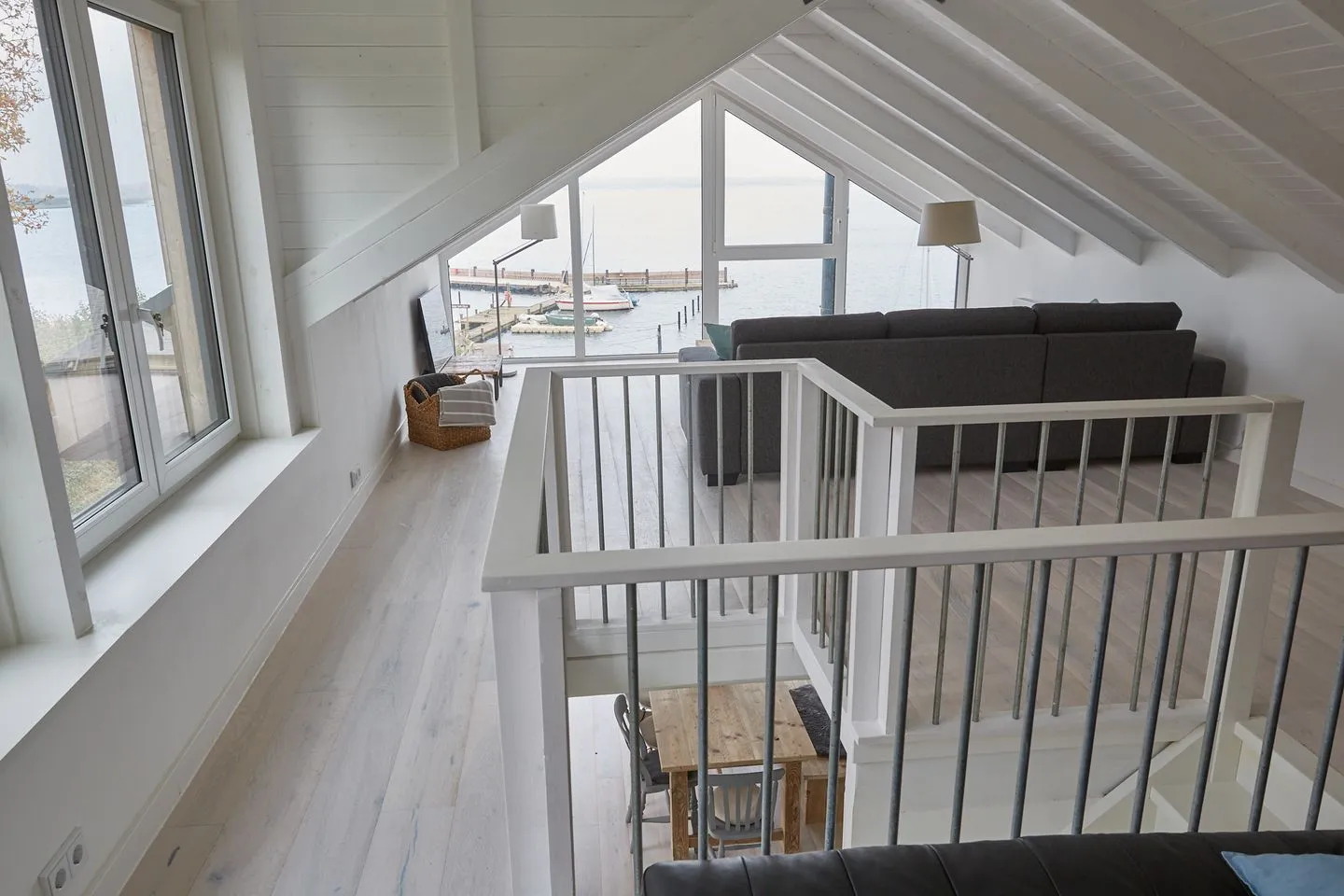Entspannt Urlauben am Wasser: Ferienhaus "Schuppen 23" für bis zu vier Personen! Stexwig - Meerblick