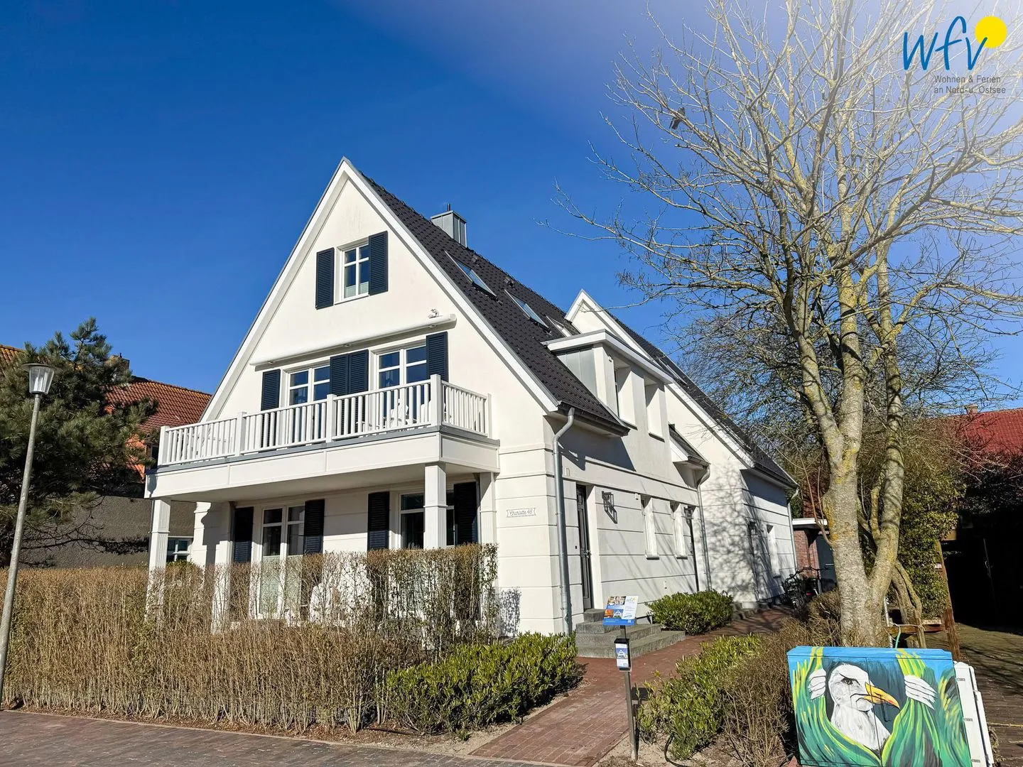 Ferienhaus Charlotte 48 Feriendoppelwohnung Charlotte Wangerooge - Hauptansicht