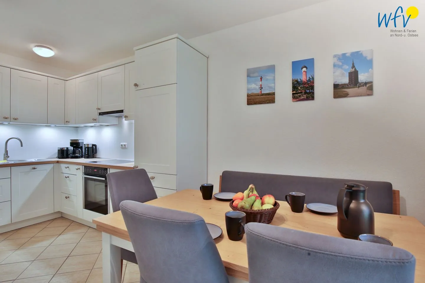 Ferienhaus Nikolausstraße 3B Ferienwohnung ,,Inseltraum'' Wangerooge - Küche / Küchenzeile
