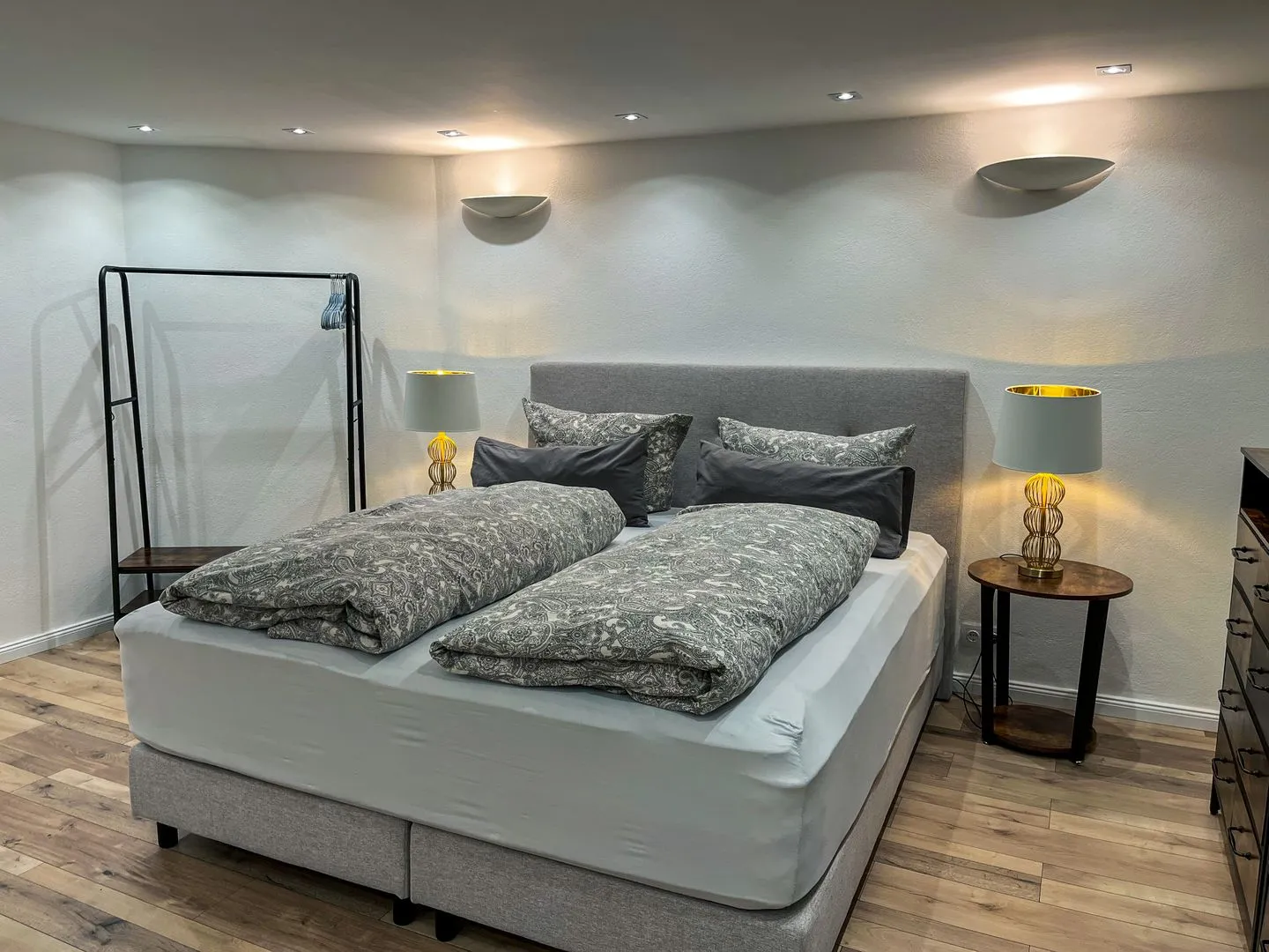 Wohnperle Alexa *Sauna*Villa* Dresden - Schlafzimmer