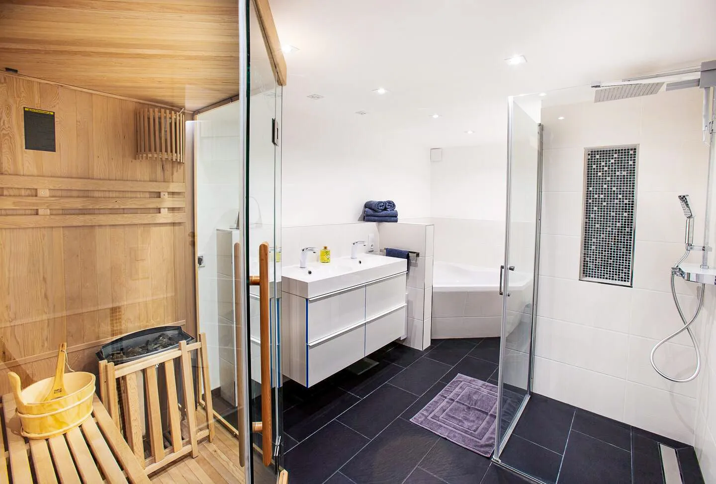 Wohnperle Alexa *Sauna*Villa* Dresden - Sauna