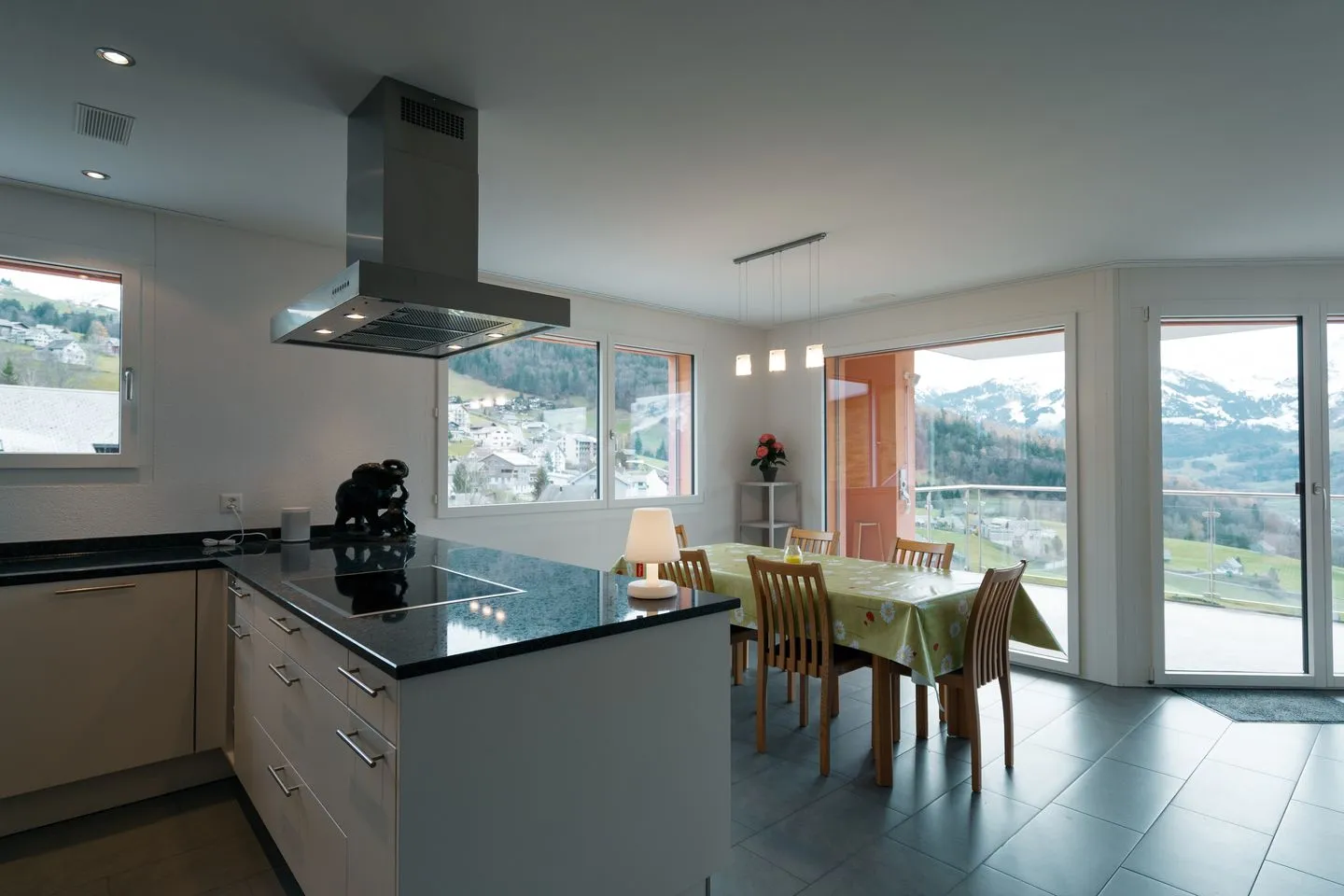 Apartment Elona Amden - Wohnzimmer