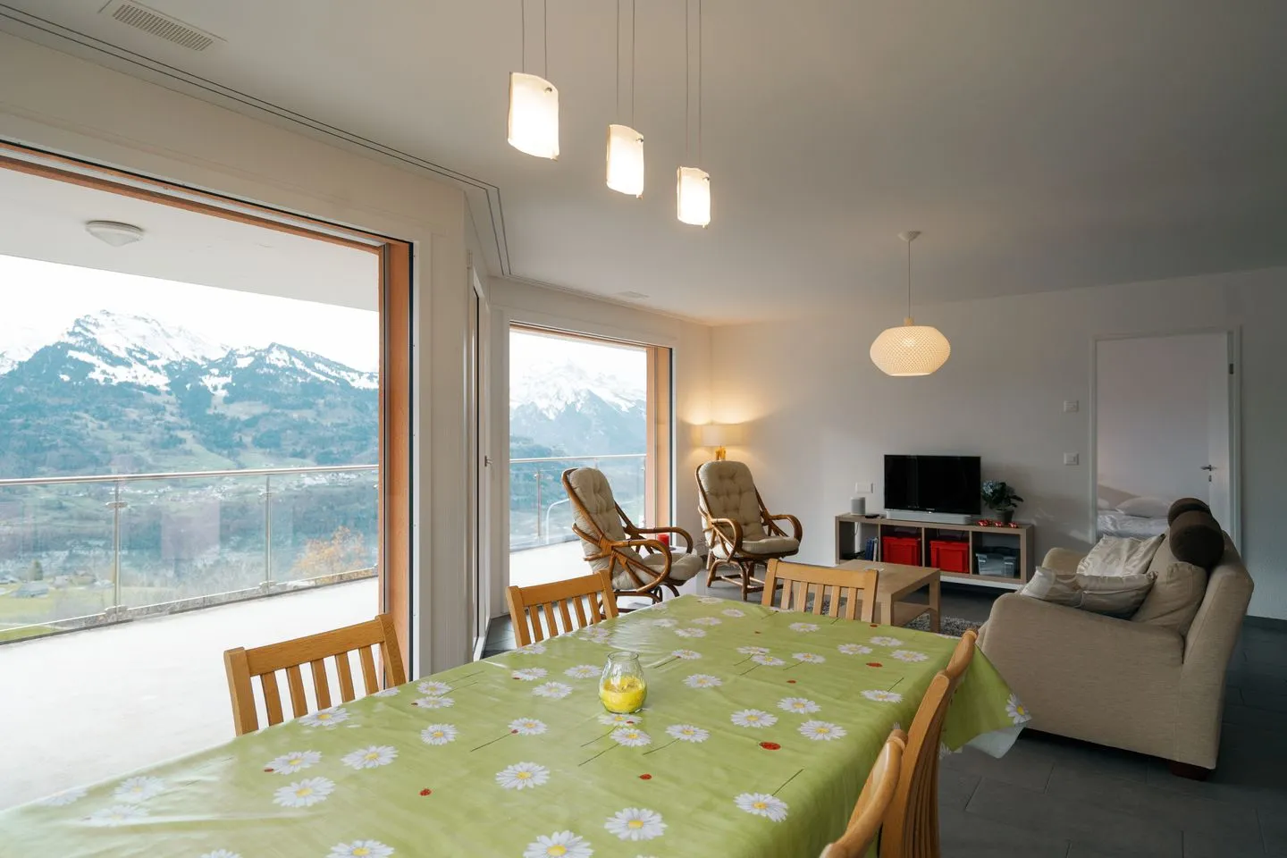 Apartment Elona Amden - Wohnzimmer