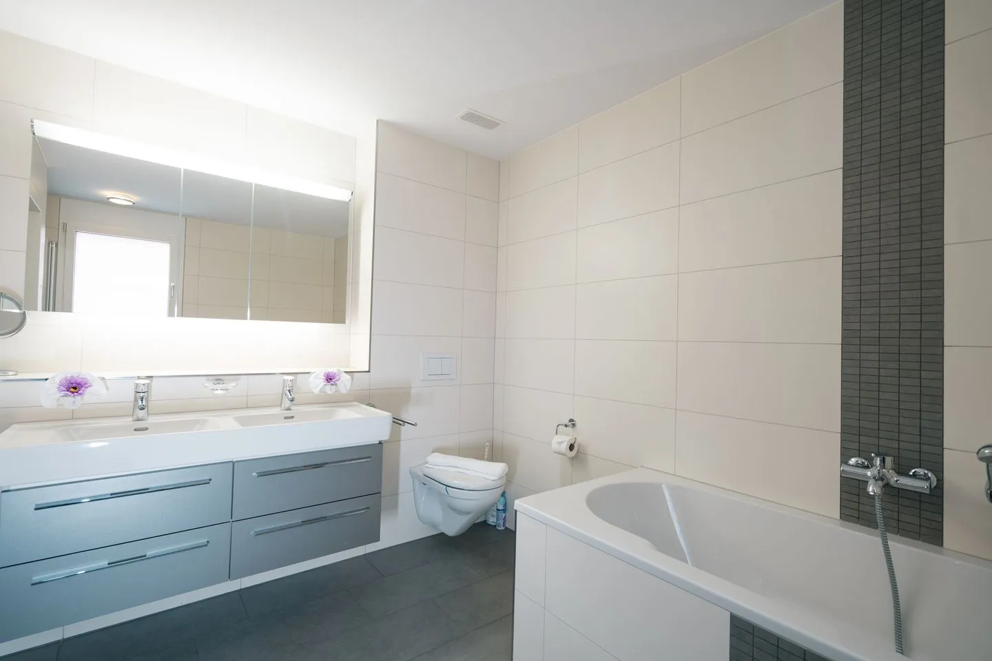 Apartment Elona Amden - Badezimmer