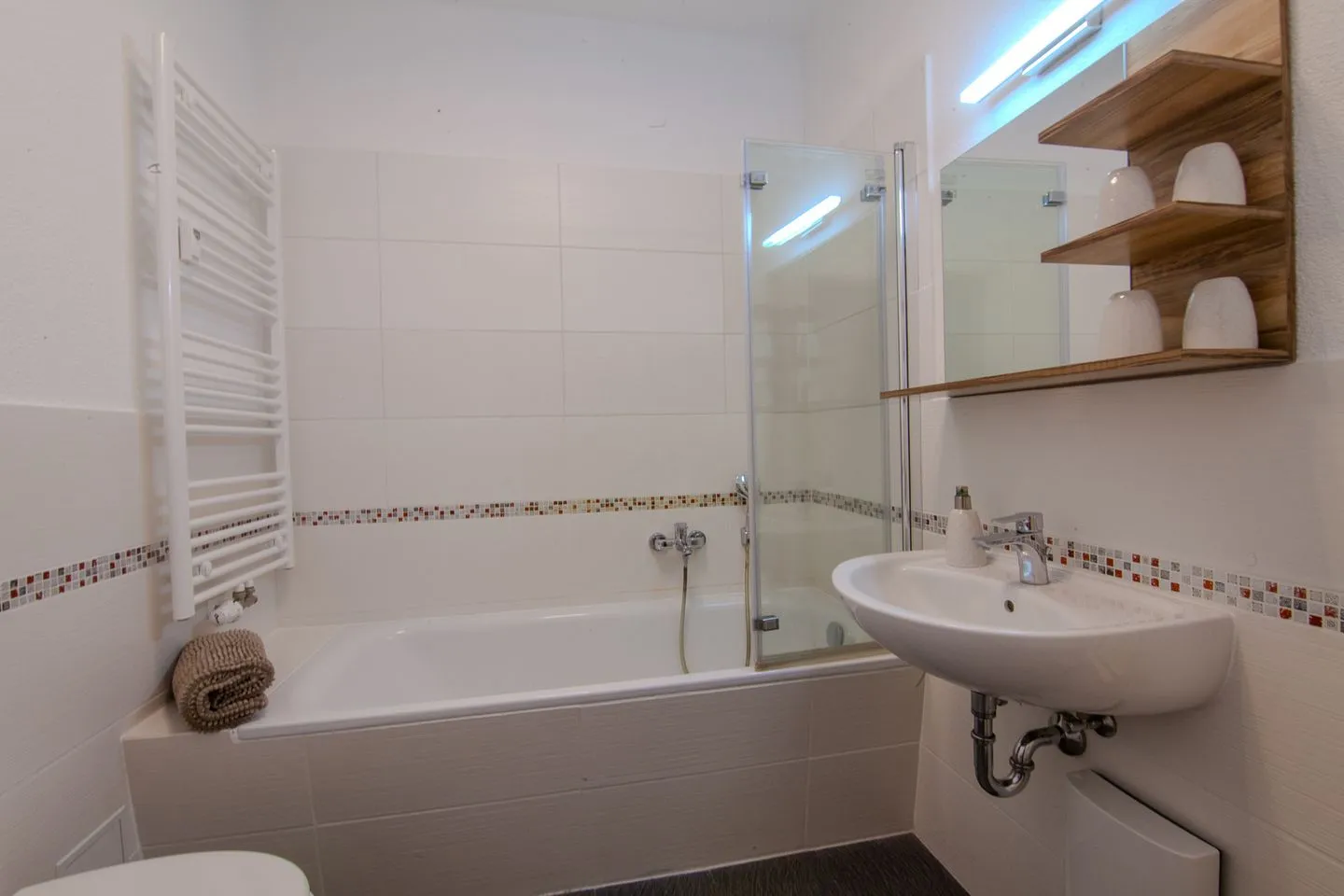 Wohnperle*Carré Charlott* 3 Pulsnitz - Badezimmer