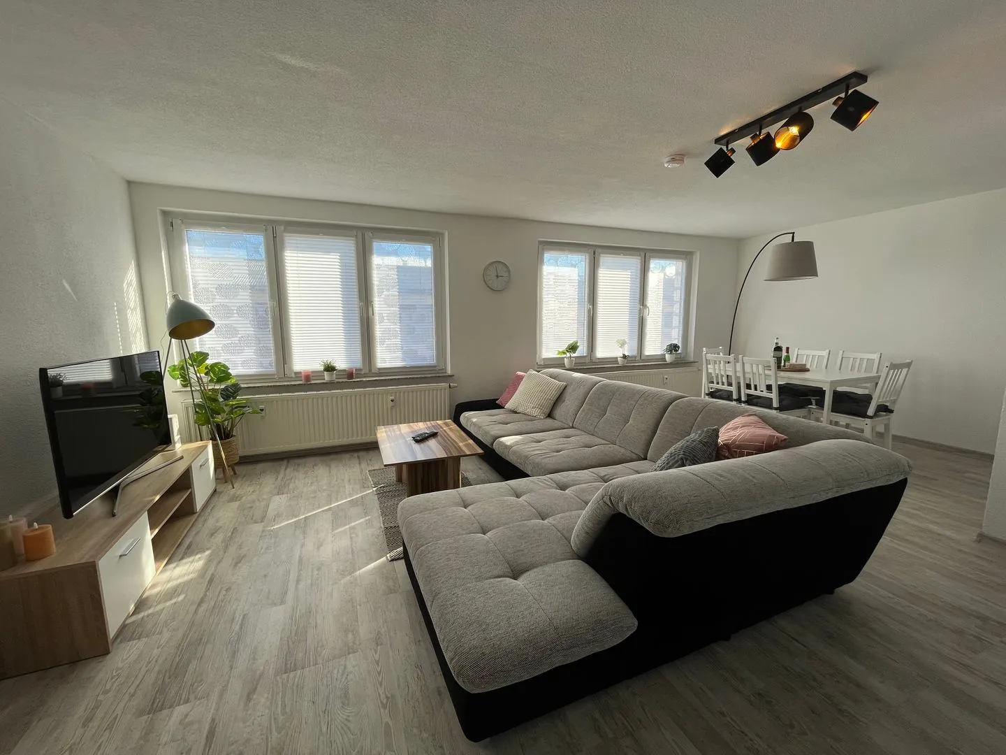 Wohnperle*Carré Charlott* 5 Pulsnitz - Living room