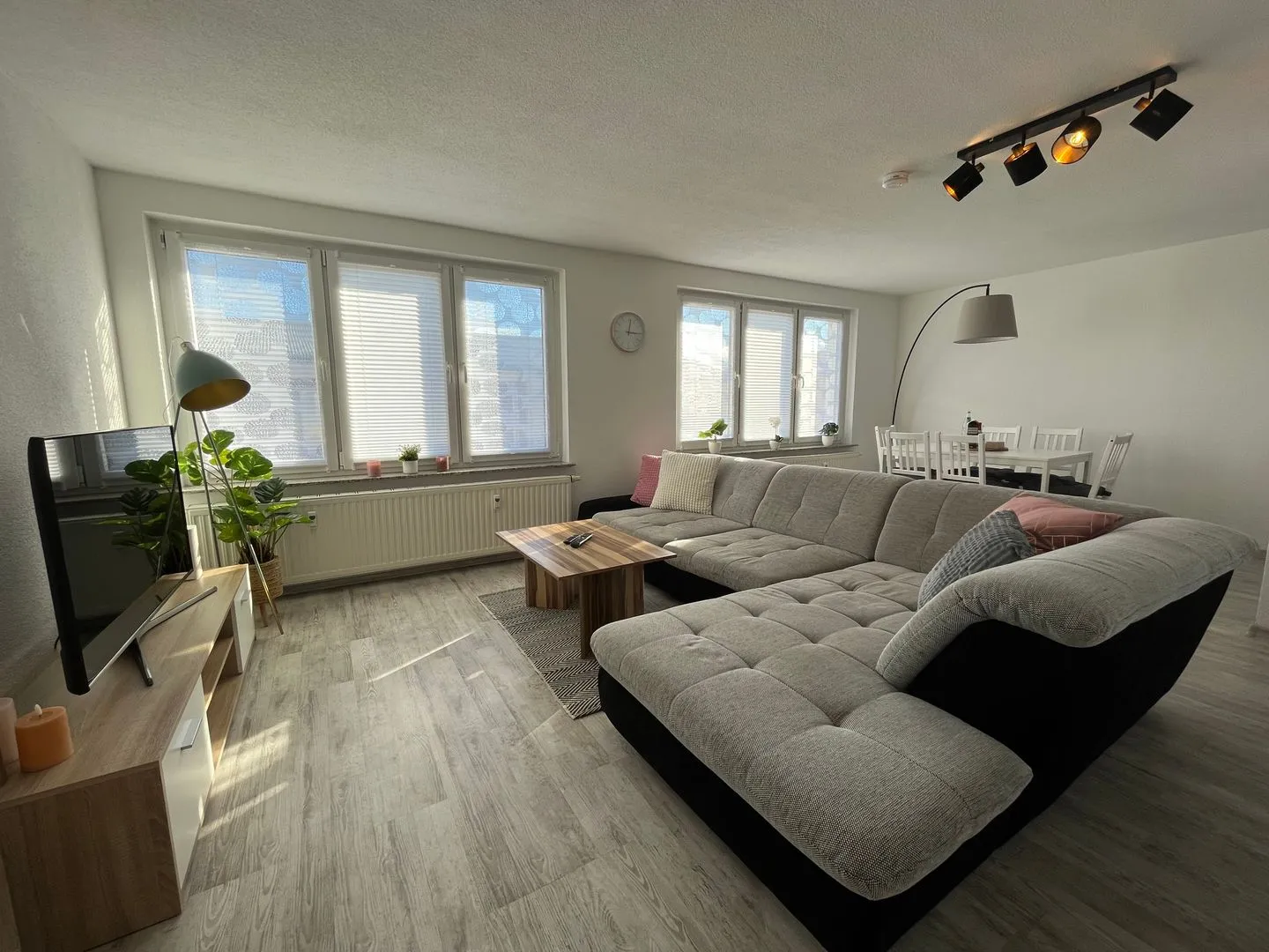 Wohnperle*Carré Charlott* 5 Pulsnitz - Living room