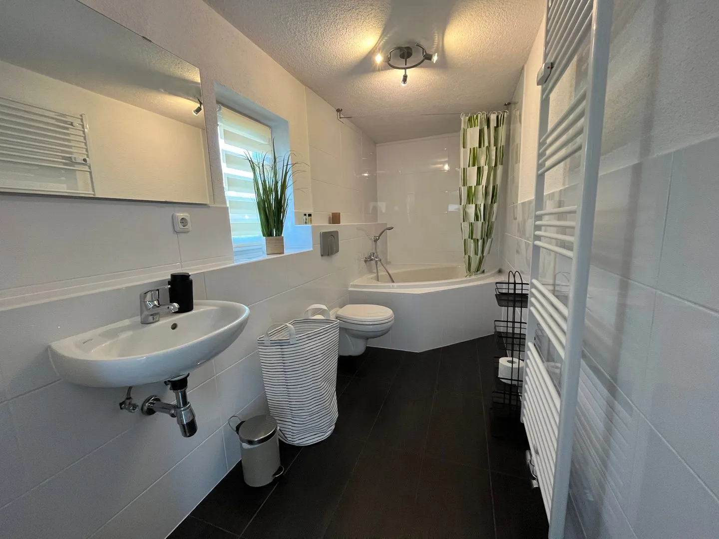 Wohnperle*Carré Charlott* 5 Pulsnitz - Bathroom