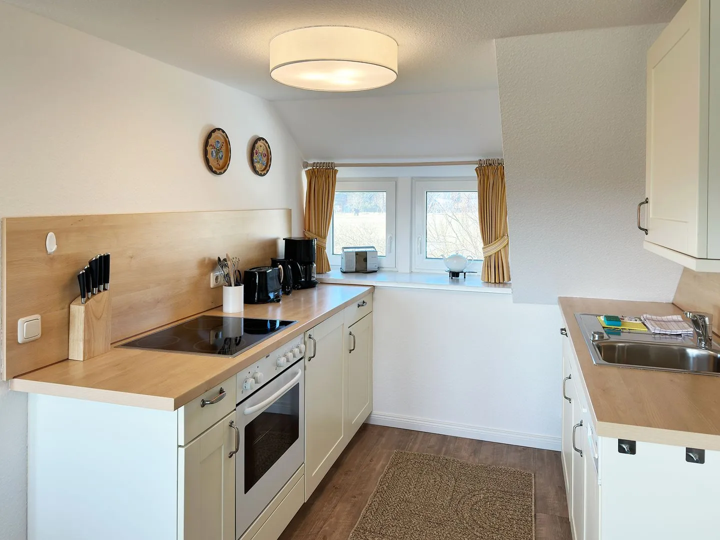 Haus Bräätlun Ferienwohnung Bräätlun 2 Norddorf auf Amrum - Küche / Küchenzeile
