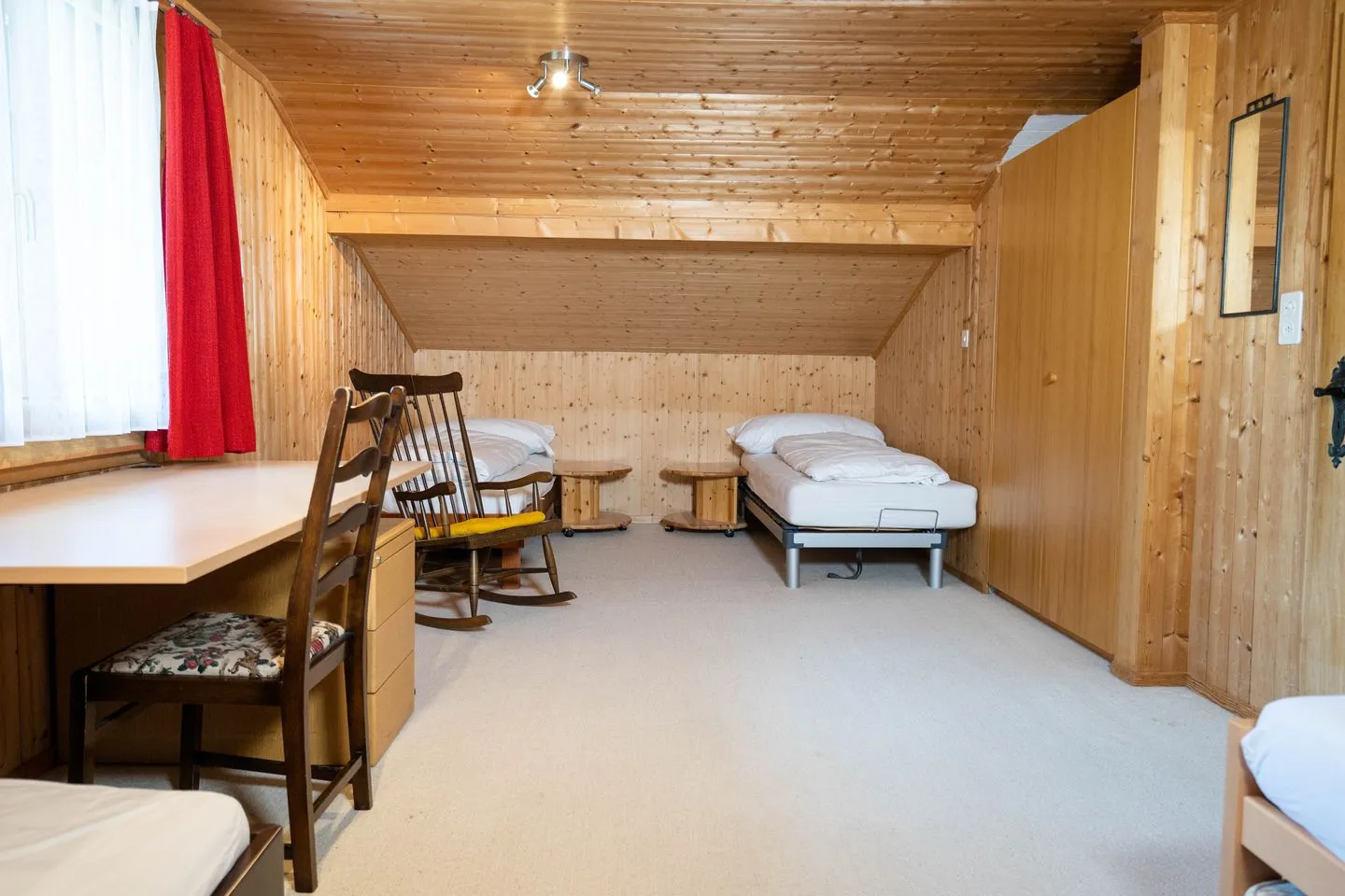 Chalet Chapfwald Arvenbüel - Schlafzimmer