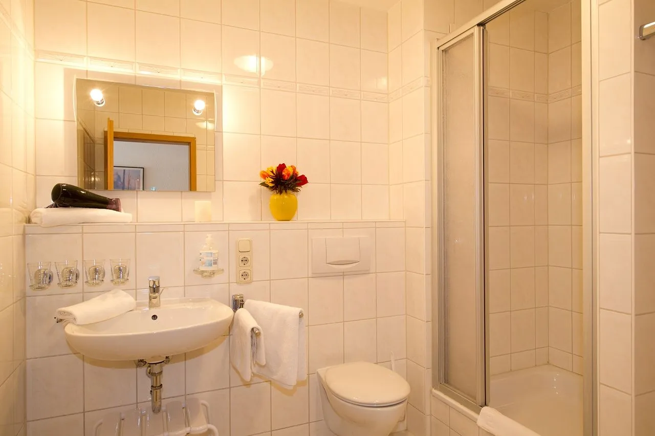Haus Strandeck 09 - Badezimmer