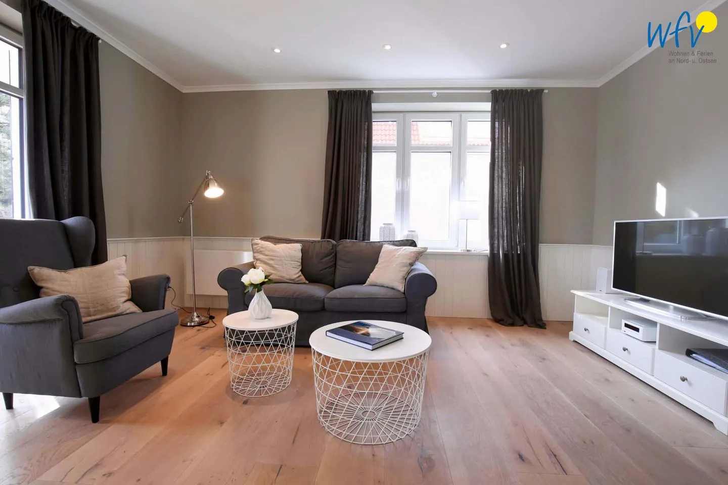 Ferienhaus Charlotte 48 Feriendoppelwohnung Charlotte Wangerooge - Wohnzimmer