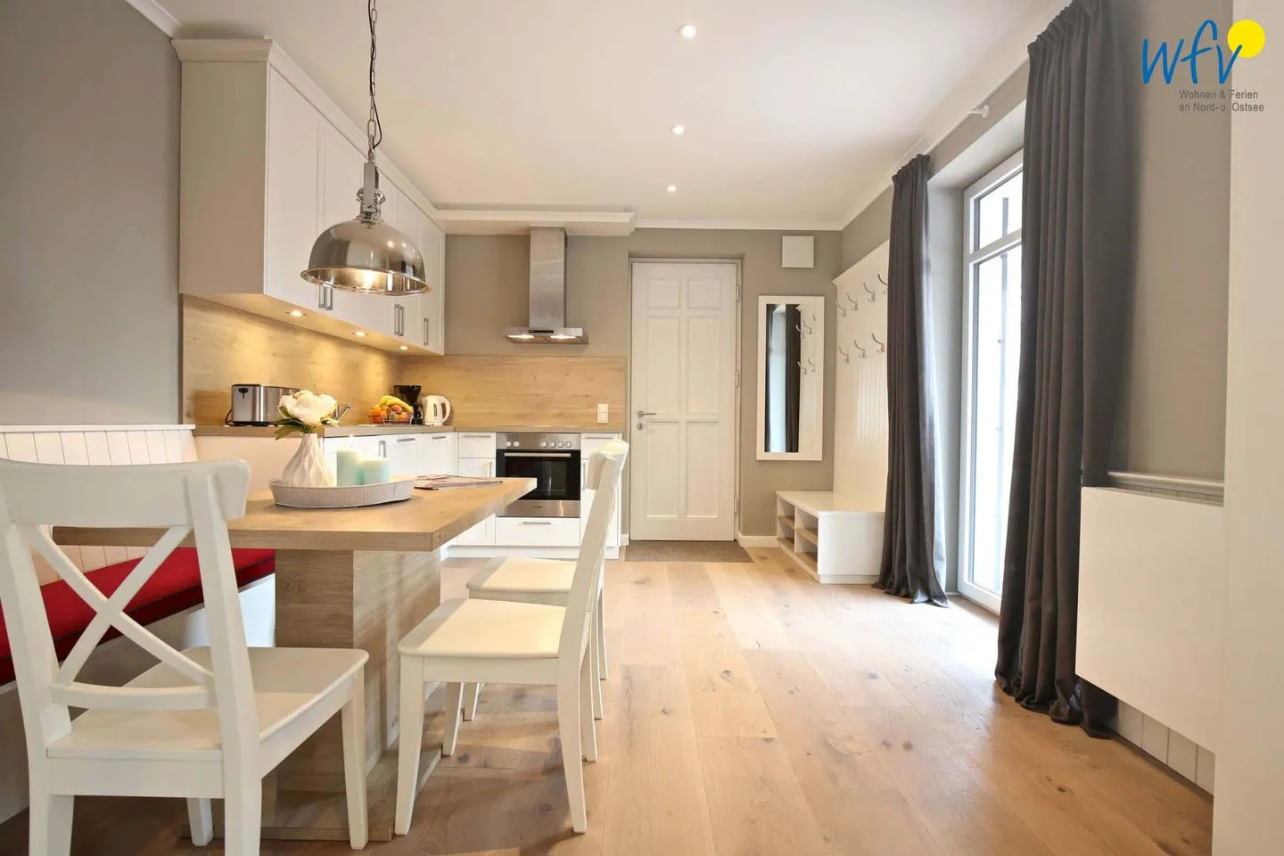 Ferienhaus Charlotte 48 Feriendoppelwohnung Charlotte Wangerooge - Wohnzimmer