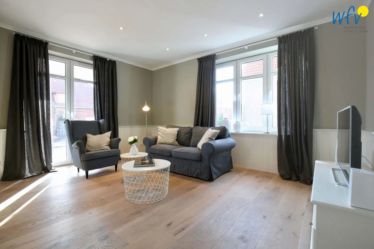 Ferienhaus Charlotte 48 Feriendoppelwohnung Charlotte Wangerooge - Wohnzimmer