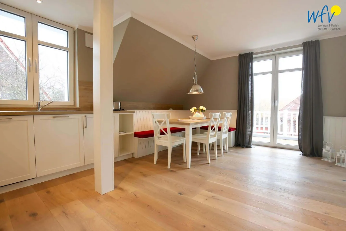 Ferienhaus Charlotte 48 Feriendoppelwohnung Charlotte Wangerooge - Wohnzimmer