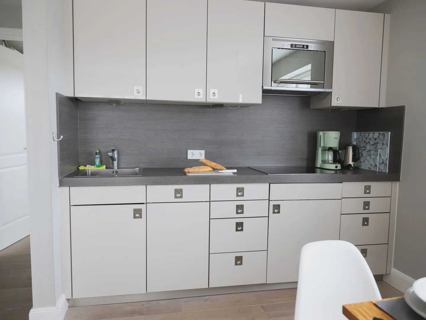 Berthin-Bleeg-Str. 1, W3, Kliffkoje Wenningstedt - Küche / Küchenzeile