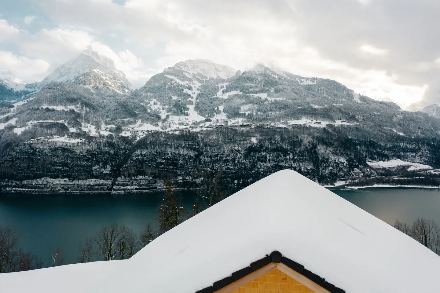 Chalet Lehni mit separatem Apartment Amden - Landschaft